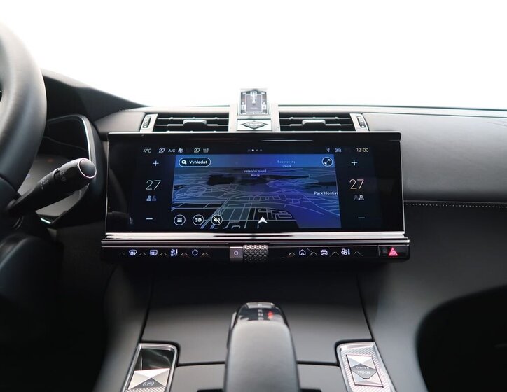 DS Automobiles DS7 Crossback 26