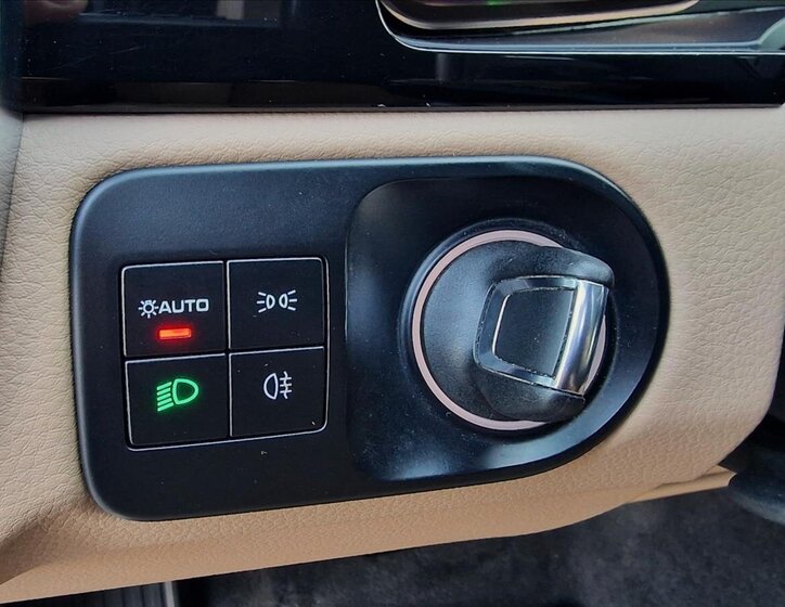 Porsche Cayenne SUV 3,0 l 250 kw