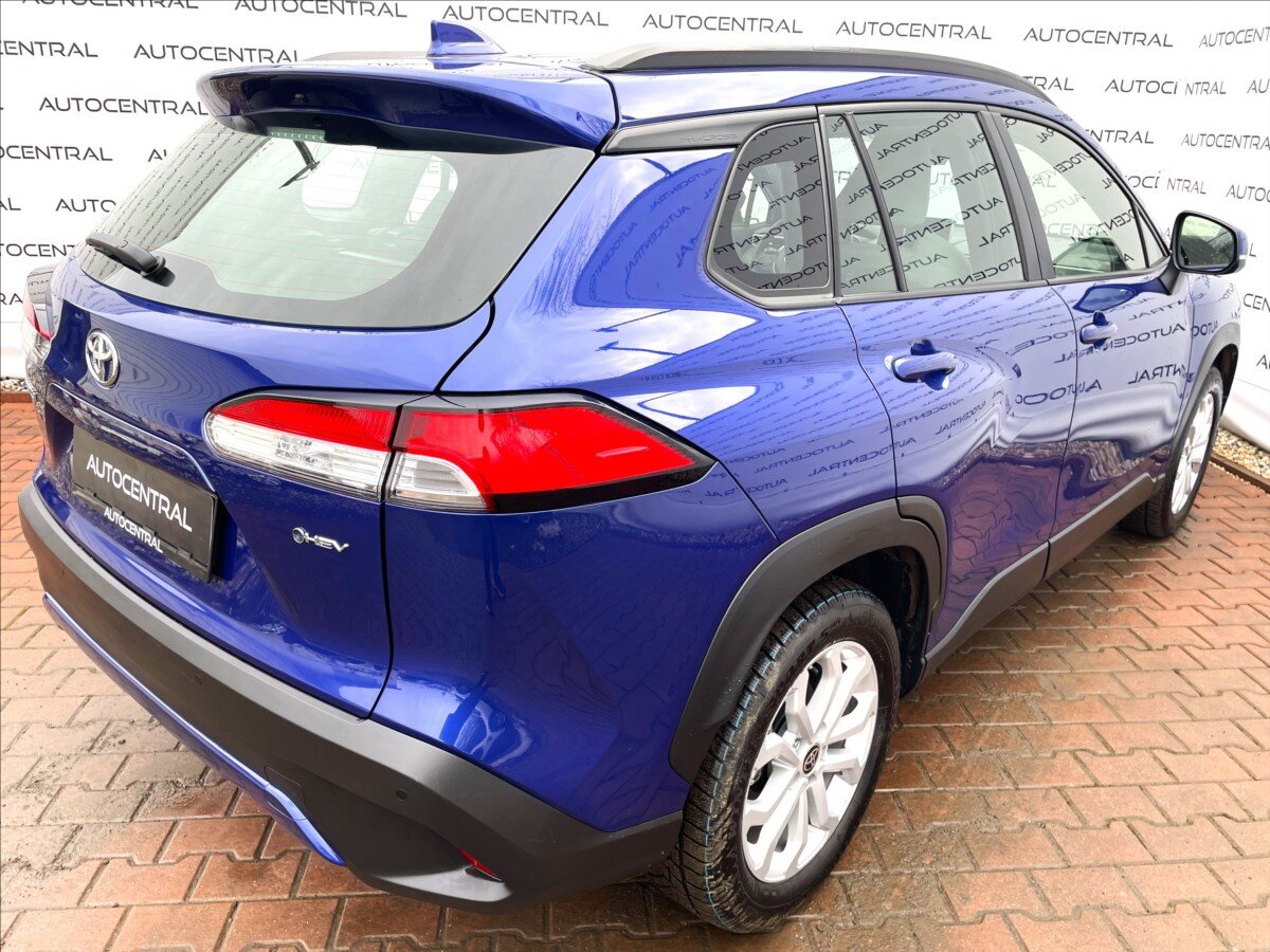 Toyota Corolla Cross SUV 2,0 l 112 kw