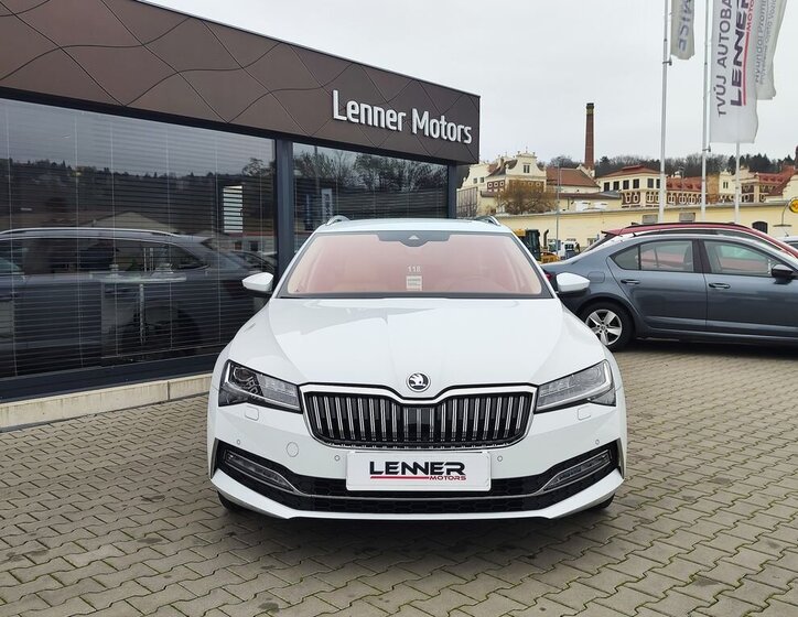 Škoda Superb 2