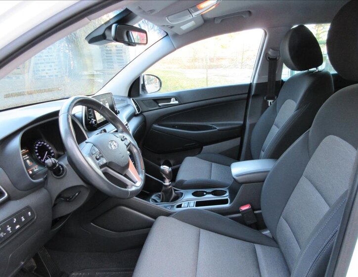 Hyundai Tucson SUV / Terénní 1,6 l 100 kw