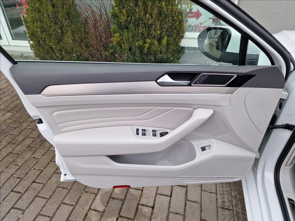 Volkswagen Passat Kombi 2,0 l 110 kw