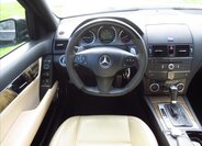 Mercedes-Benz Třídy C Kombi 6,2 l 336 kw