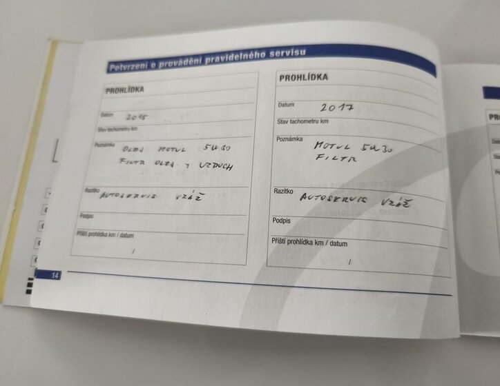 Hyundai Genesis Kupé 0,0 223 kw