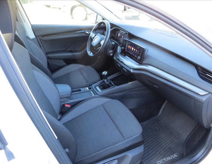 Škoda Octavia Kombi 2,0 l 85 kw