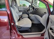 Mitsubishi Grandis MPV 2,4 l 121 kw