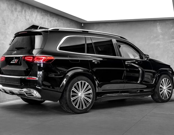 Mercedes-Benz GLS SUV 4,0 l 410 kw