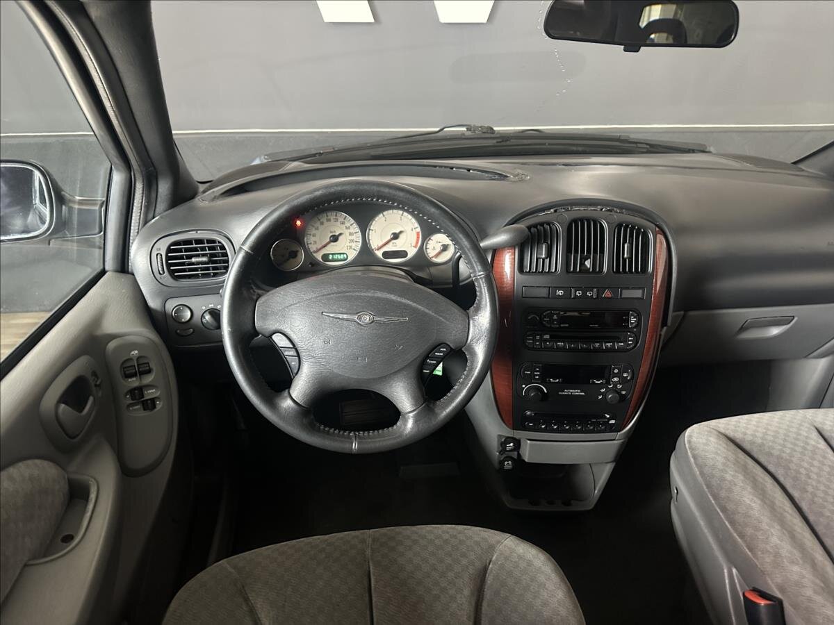 Chrysler Voyager