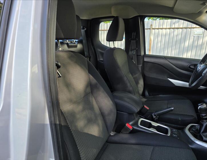 Nissan Navara 24