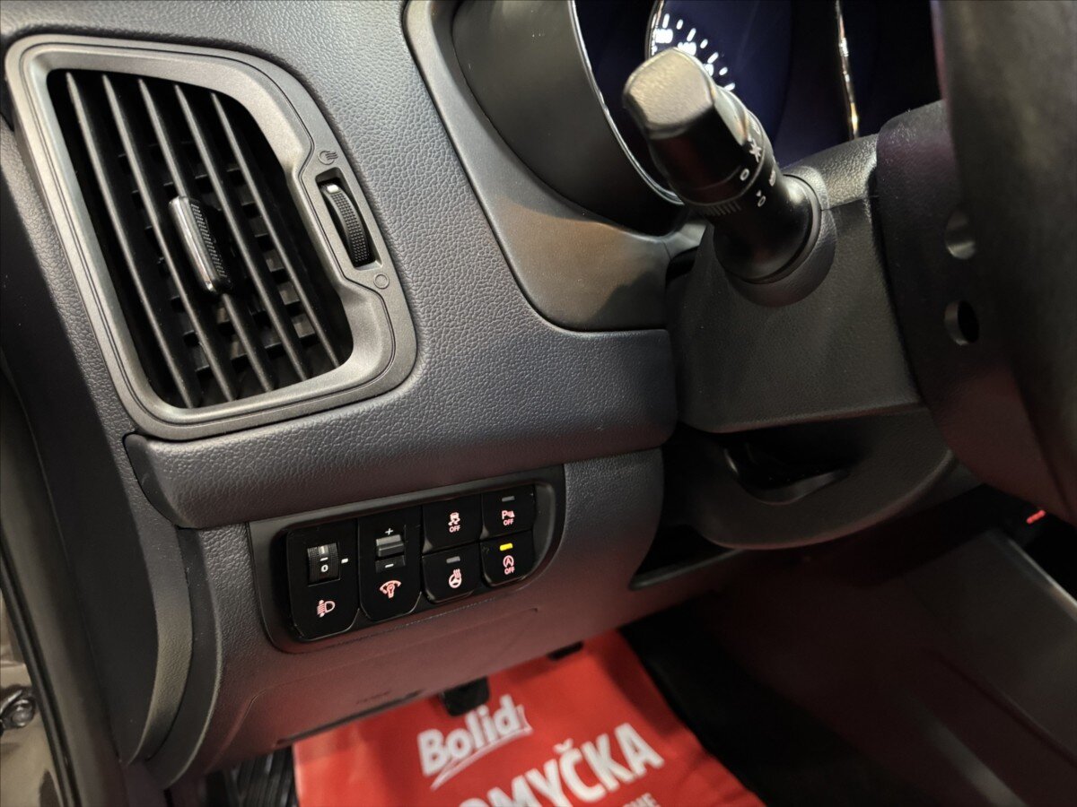 KIA Rio Hatchback 1,2 l 62 kw