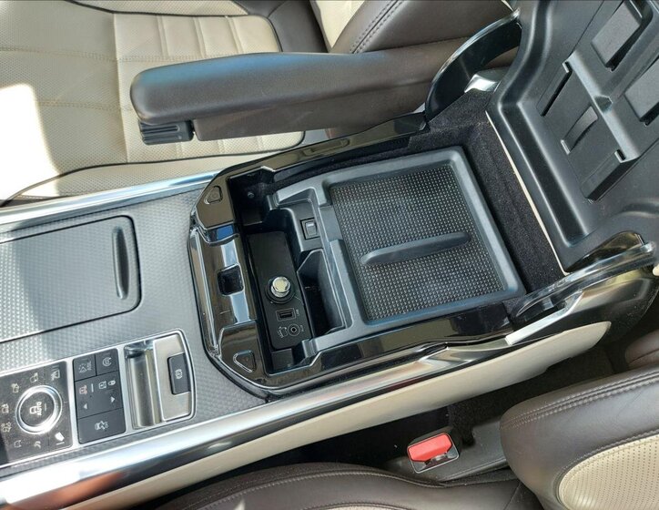 Land Rover Range Rover Sport SUV / Terénní 5,0 l 375 kw