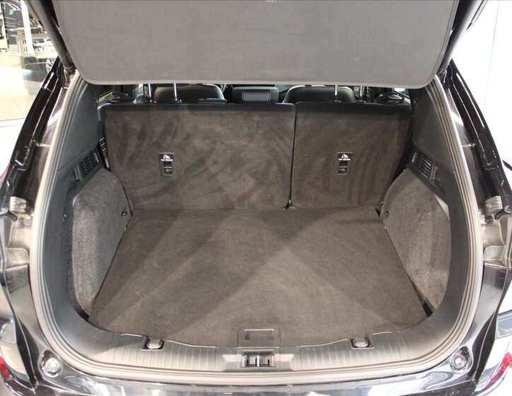 Ford Kuga SUV / Terénní 2,0 l 140 kw