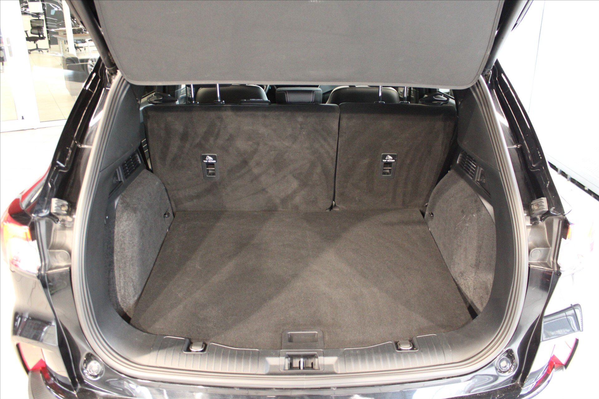 Ford Kuga SUV / Terénní 2,0 l 140 kw