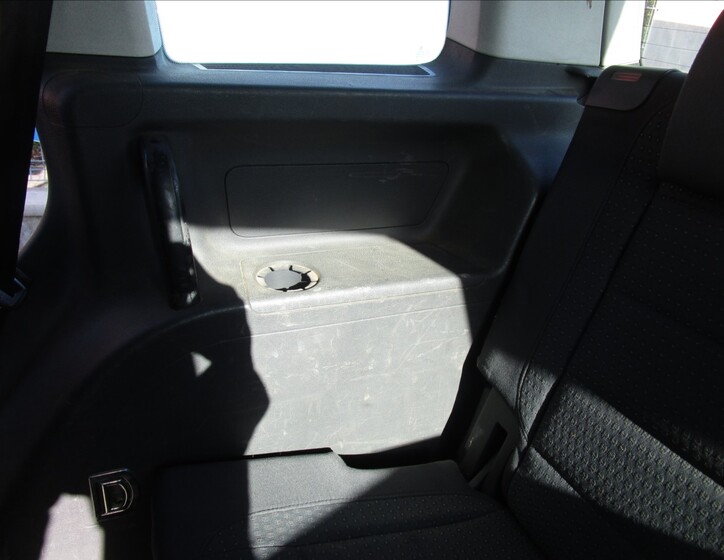 Volkswagen Touran 31