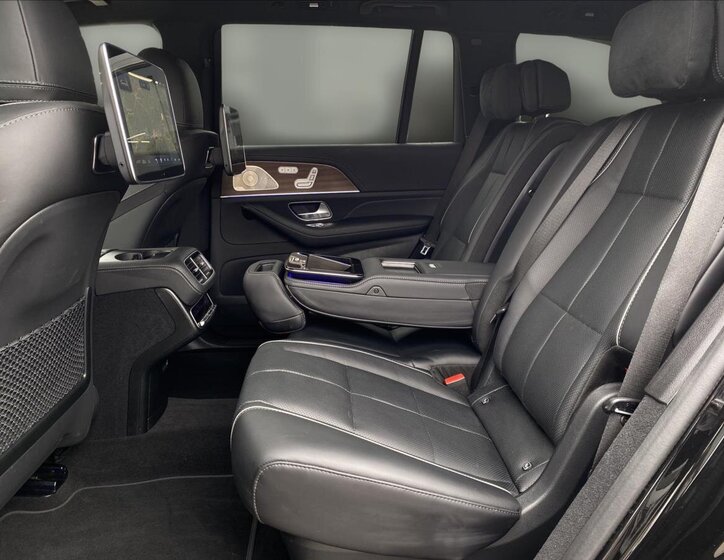 Mercedes-Benz GLS SUV / Terénní 4,0 l 380 kw