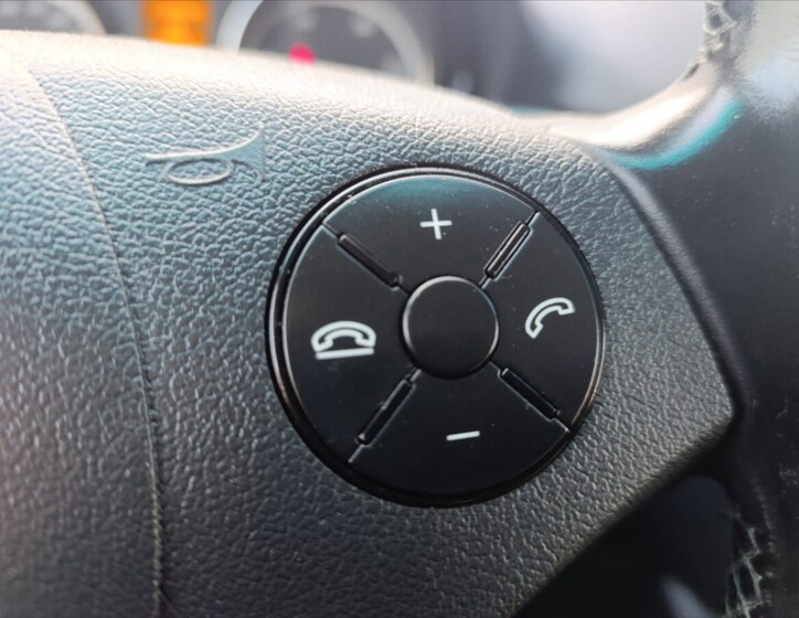 Mercedes-Benz Viano MPV 3,0 l 165 kw