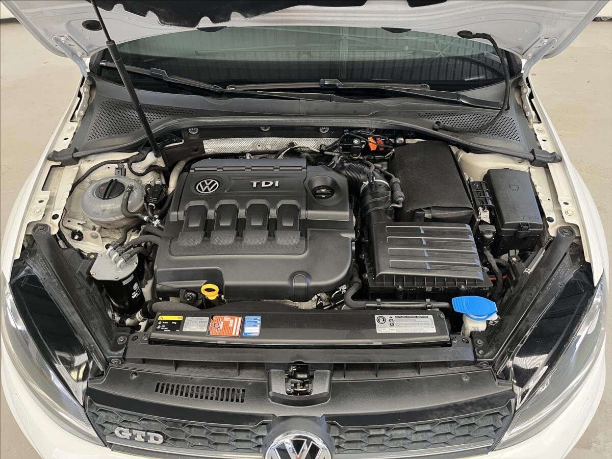 Volkswagen Golf Hatchback 2,0 l 135 kw