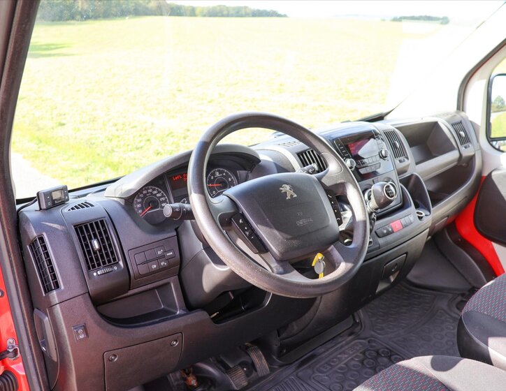 Peugeot Boxer Ostatní 2,2 l 81 kw