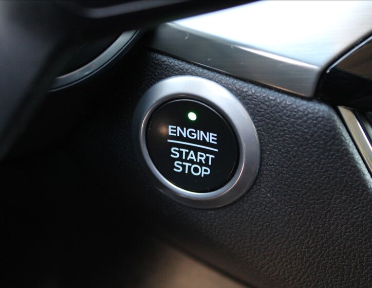 Ford Kuga SUV / Terénní 1,5 l 110 kw