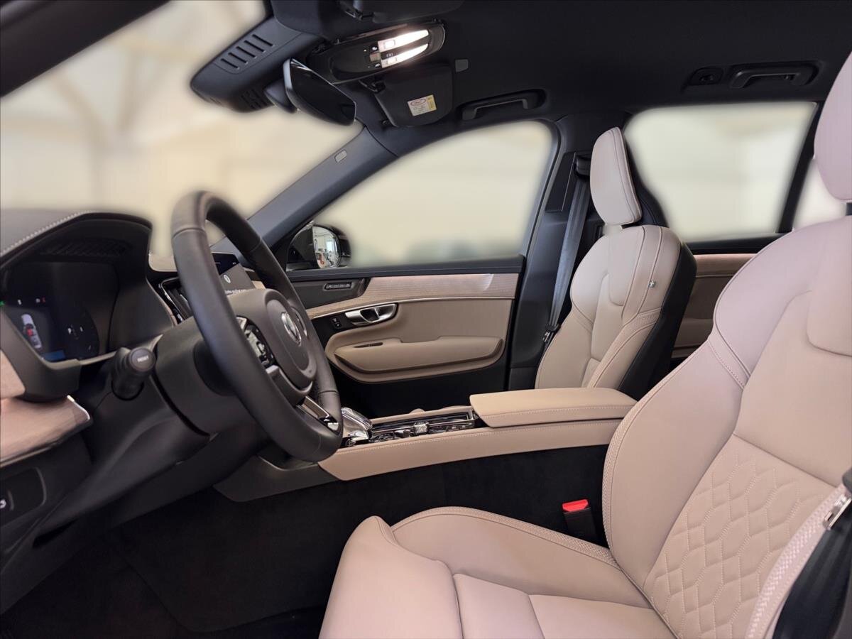 Volvo XC90 SUV 2,0 l 184 kw