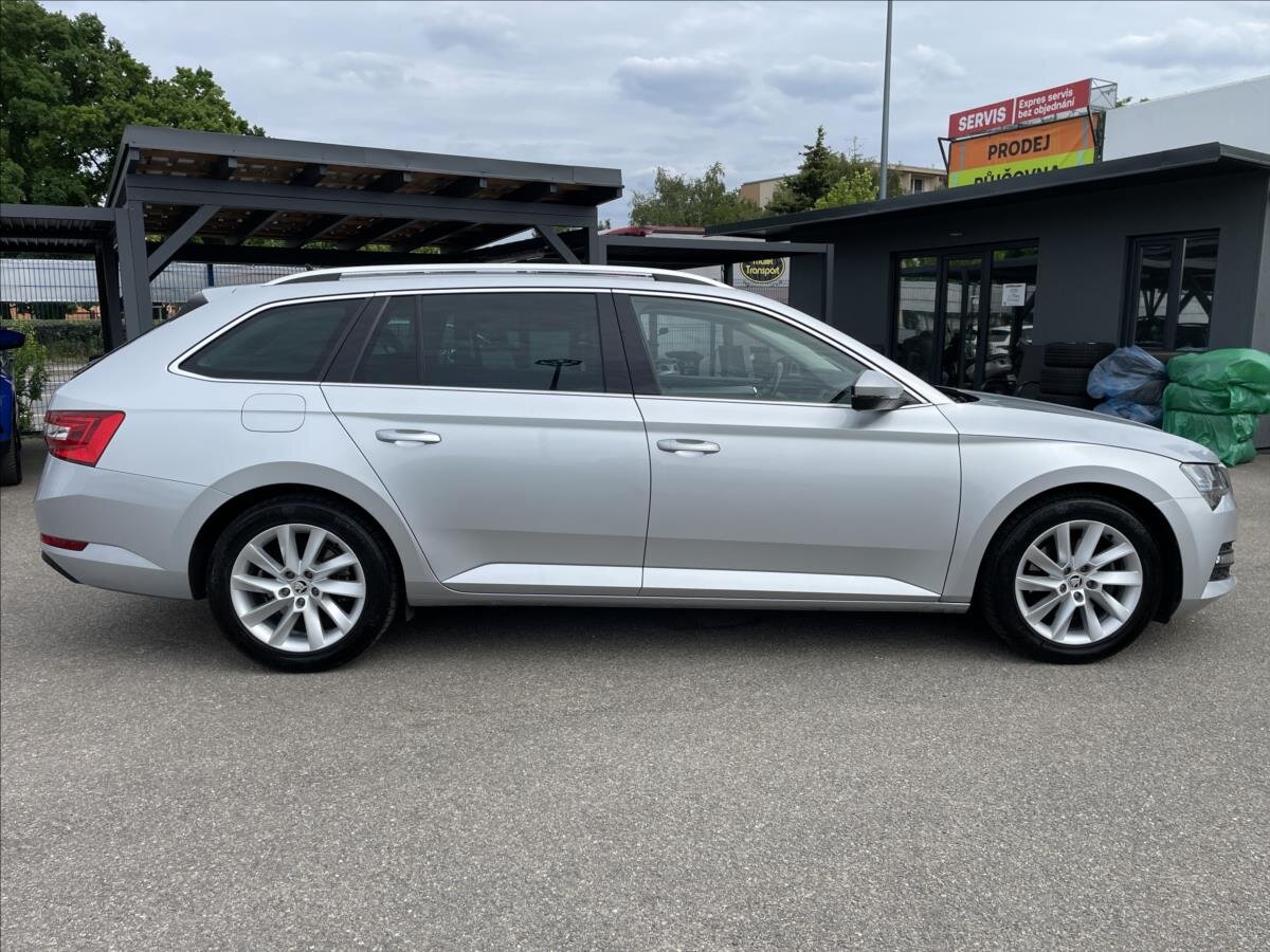 Škoda Superb Kombi 2,0 l 110 kw