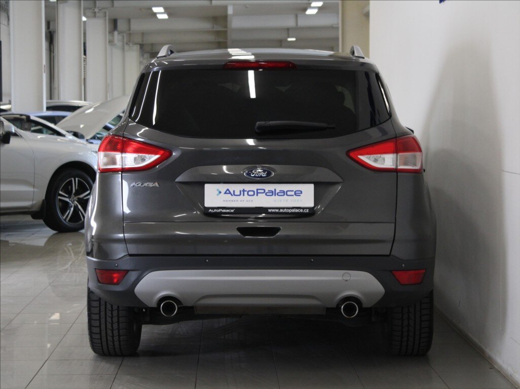 Ford Kuga SUV / Terénní 2,0 l 110 kw