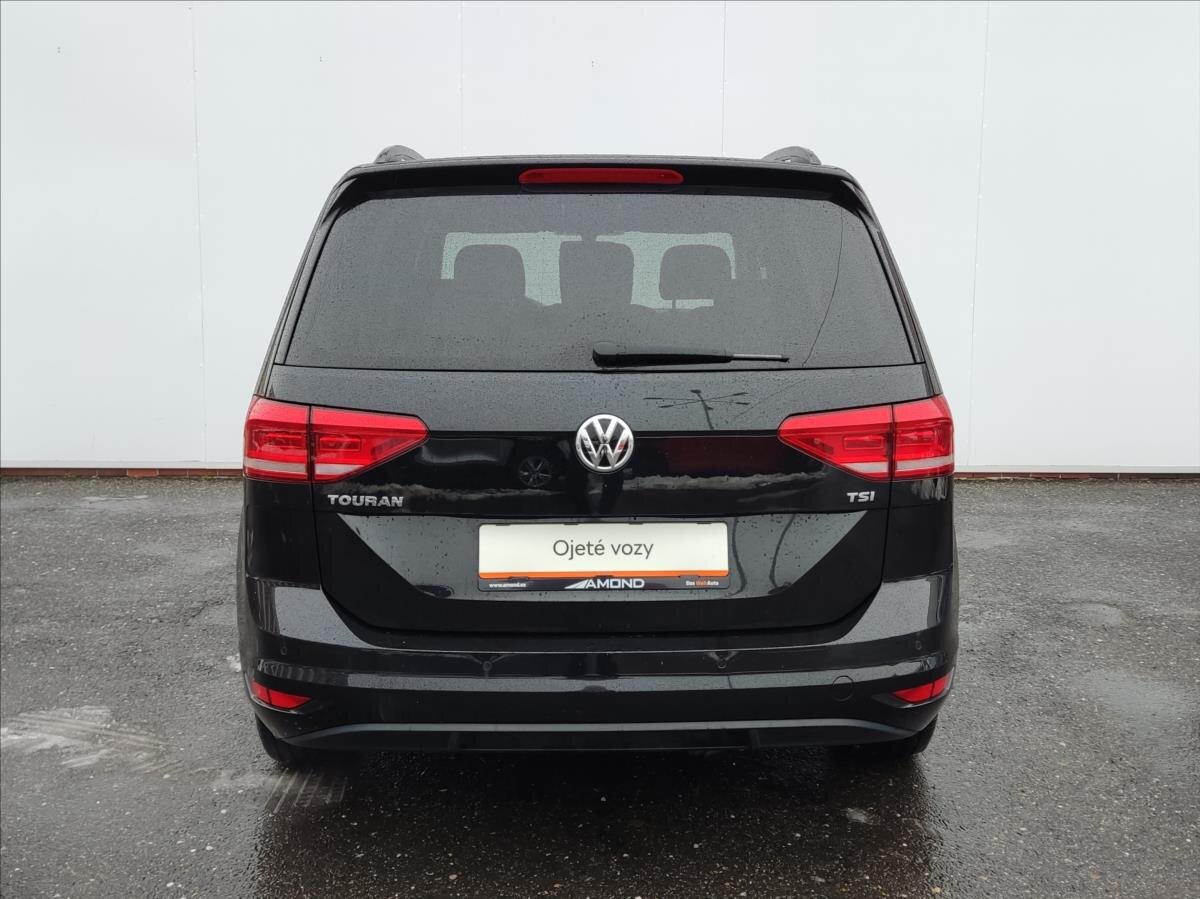 Volkswagen Touran MPV 1,2 l 81 kw