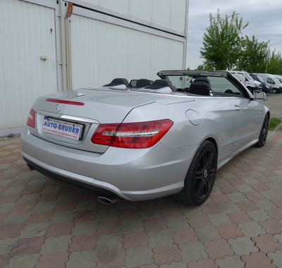 Mercedes-Benz Třídy E 4