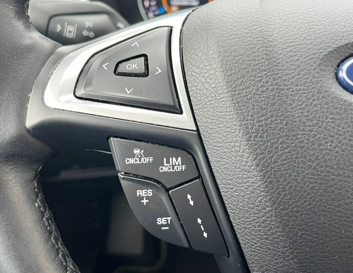 Ford S-MAX MPV 2,5 l 140 kw