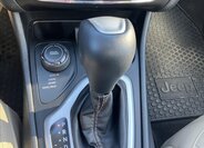 Jeep Cherokee SUV 2,2 l 147 kw