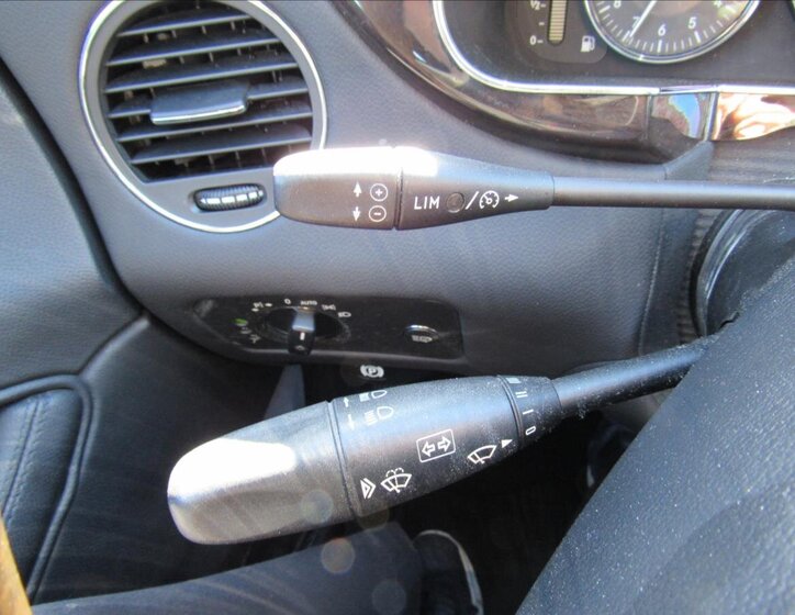 Mercedes-Benz CLS Sedan / Limuzína 3,0 l 165 kw