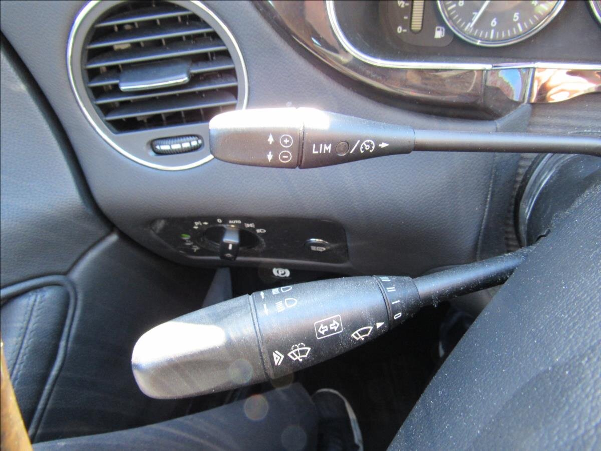 Mercedes-Benz CLS Sedan / Limuzína 3,0 l 165 kw