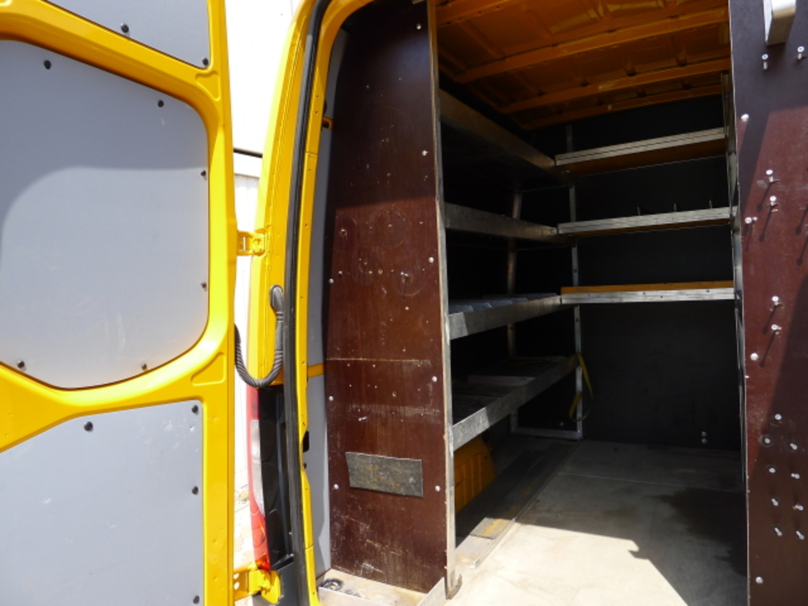 Mercedes-Benz Sprinter 8