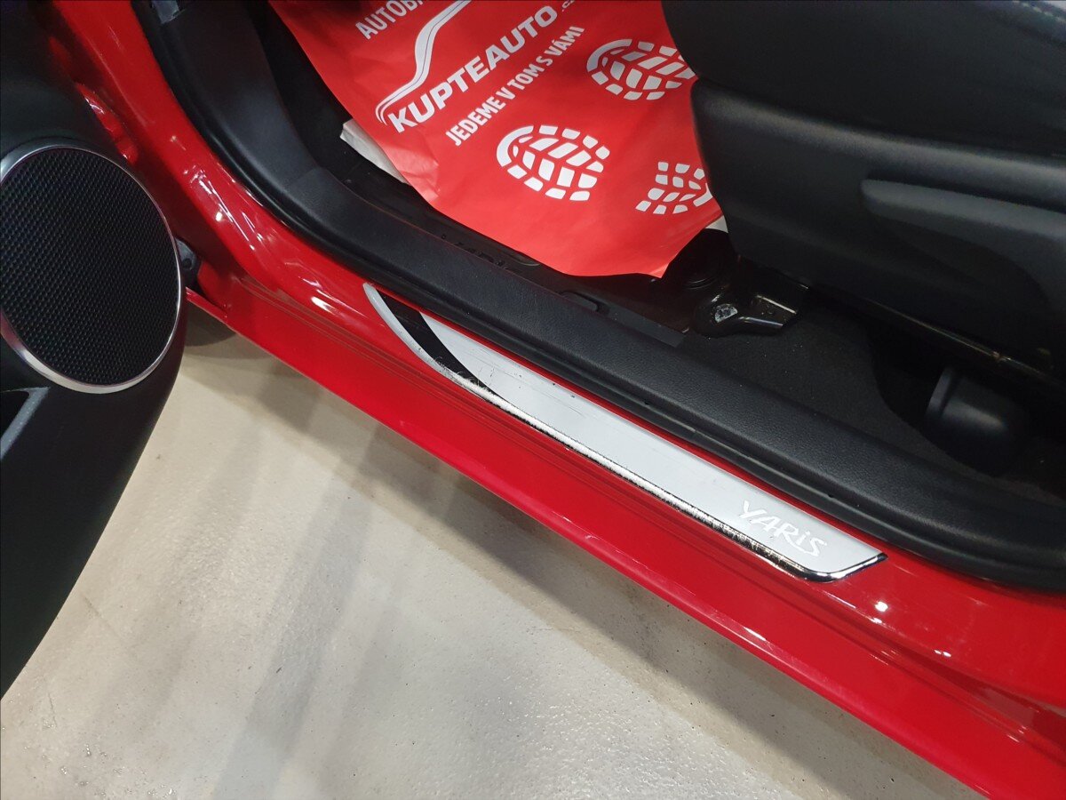 Toyota Yaris Hatchback 1,5 l 82 kw