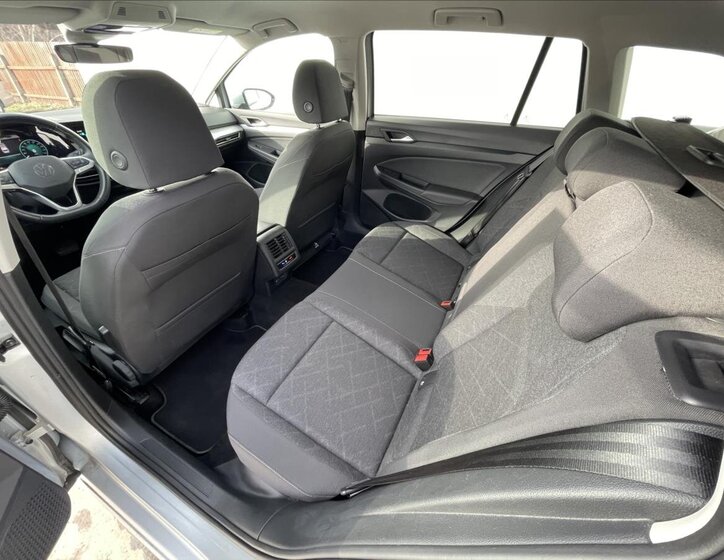 Volkswagen Golf Kombi 1,5 l 110 kw