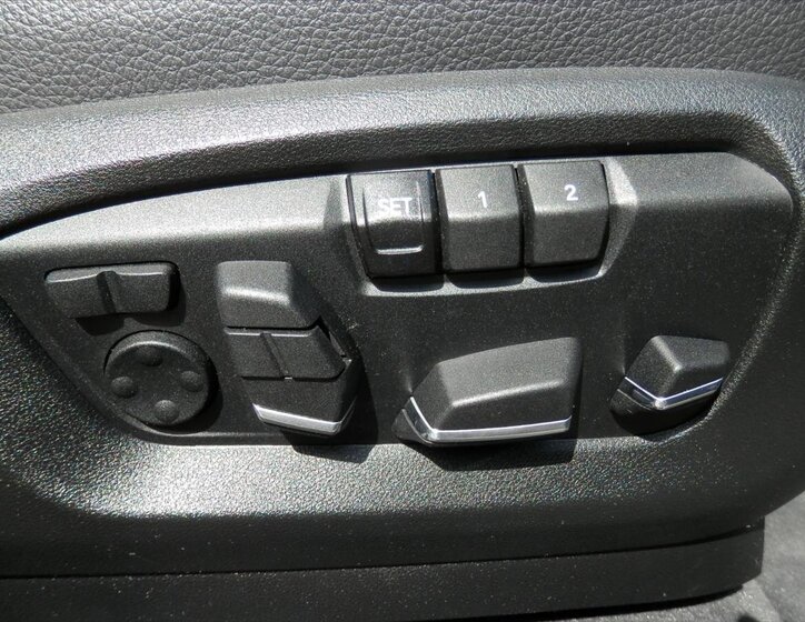 BMW X5 SUV 3,0 l 280 kw