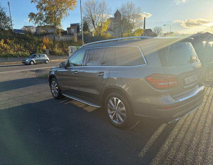 Mercedes-Benz GLS Kombi 3,0 l 190 kw