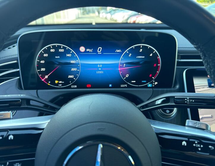 Mercedes-Benz Třídy E 9