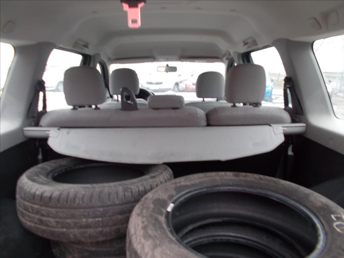 Dacia Logan Kombi 1,6 l 64 kw