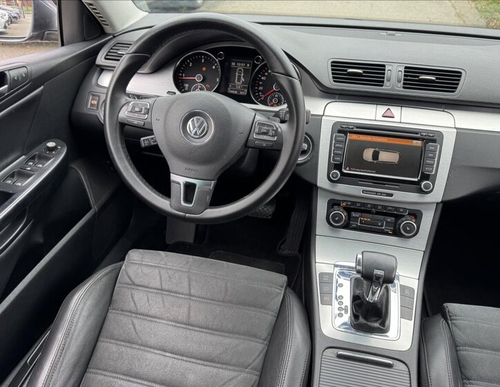 Volkswagen Passat Kombi 2,0 l 103 kw