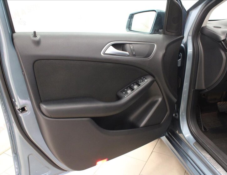 Mercedes-Benz Třídy B Kombi 1,6 l 90 kw