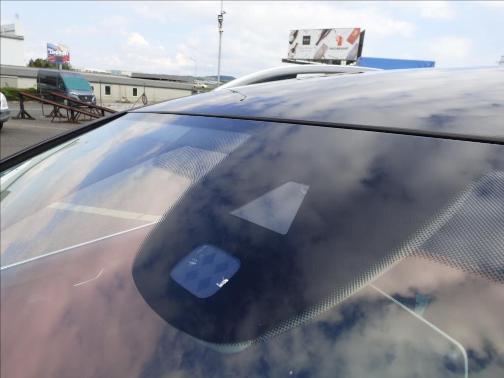 Volkswagen Passat Kombi 2,0 l 130 kw