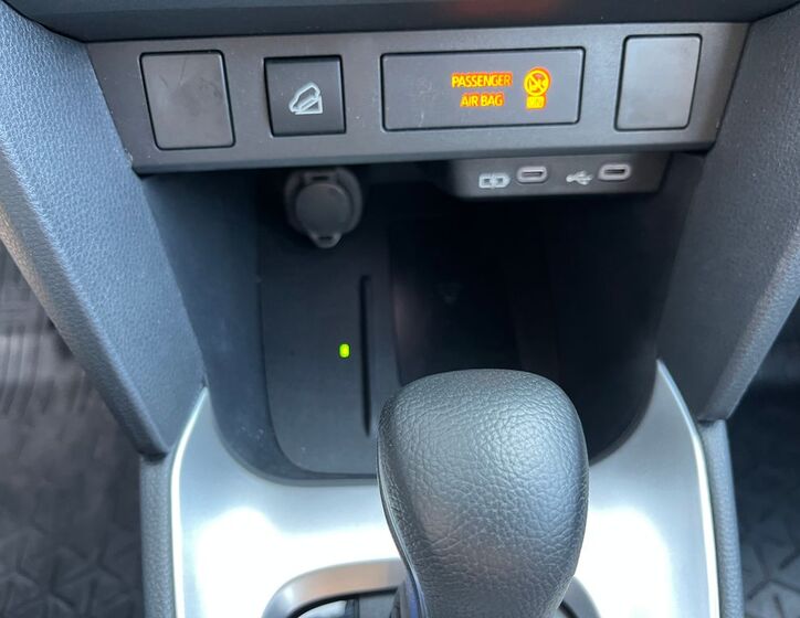 Toyota Yaris Cross 24