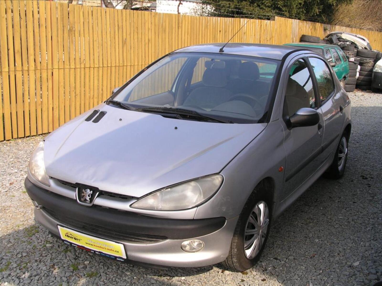 Peugeot 206 6