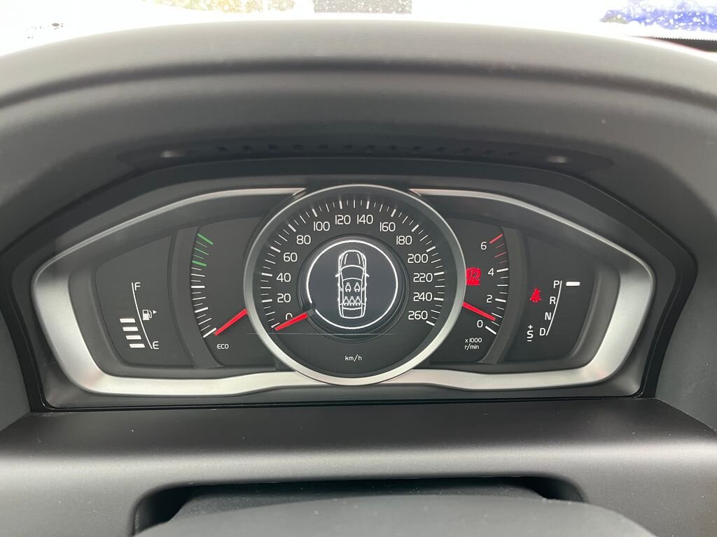 Volvo XC60 SUV 2,4 l 140 kw