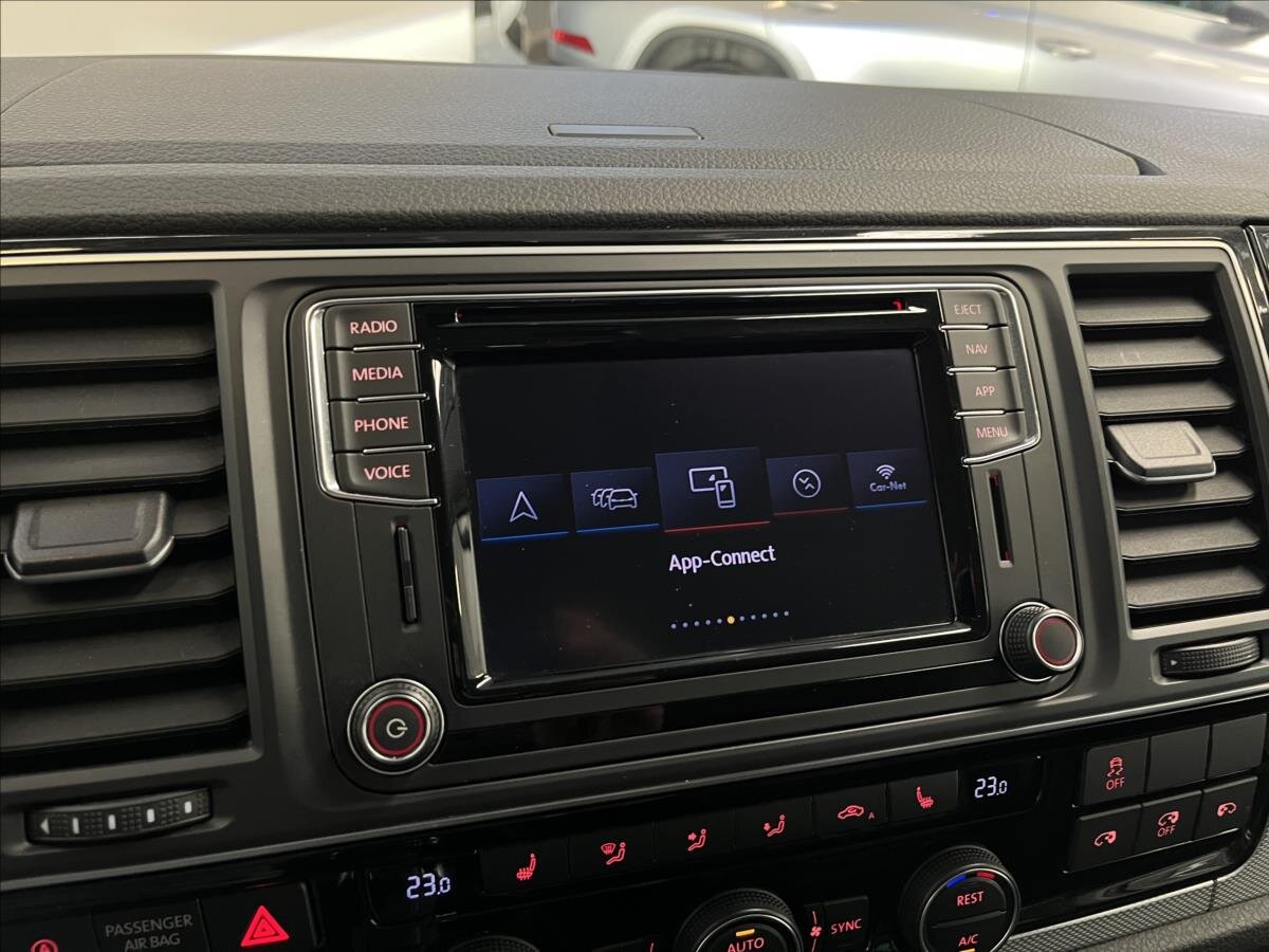 Volkswagen Multivan Kombi 2,0 l 146 kw