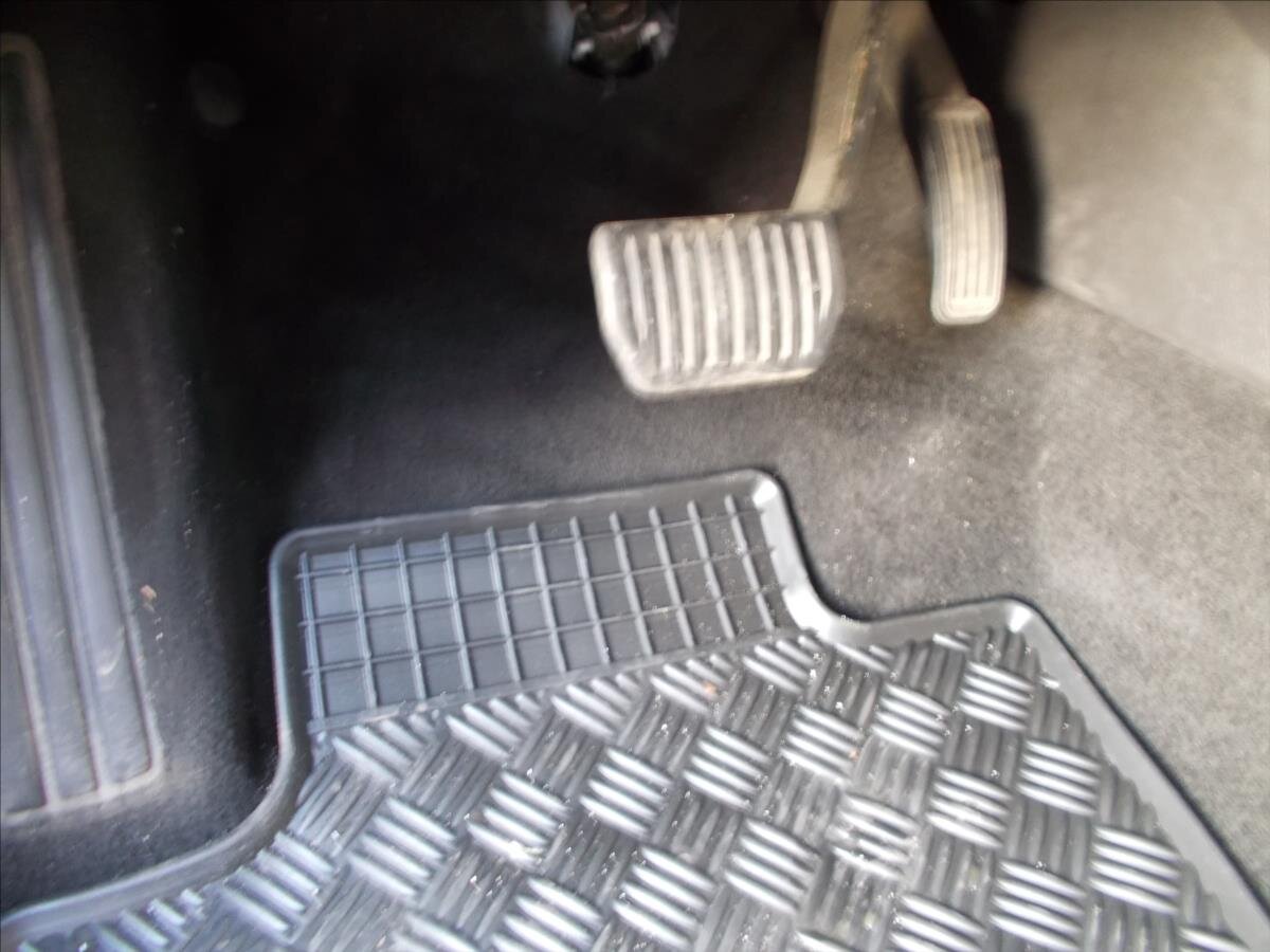 Ford Mondeo Kombi 2,0 l 132 kw