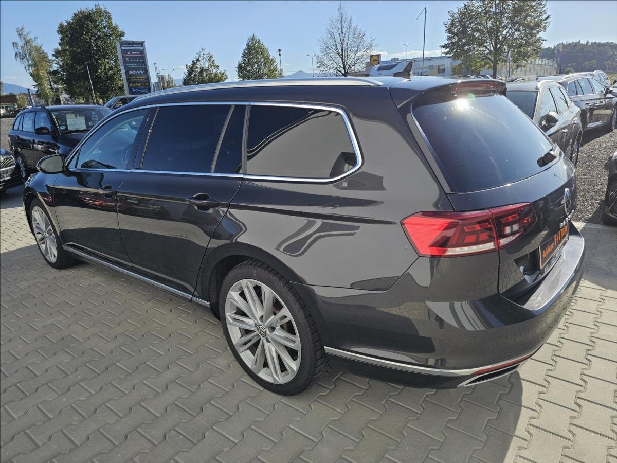 Volkswagen Passat Kombi 2,0 l 110 kw