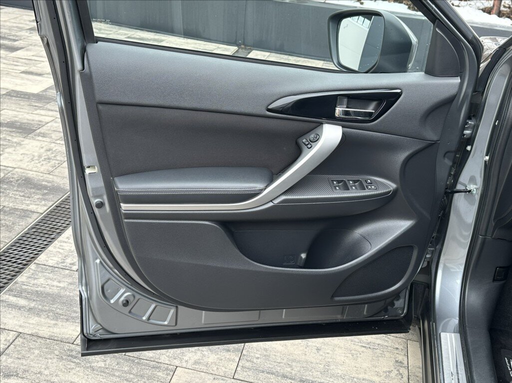 Mitsubishi Eclipse Cross SUV / Terénní 2,3 l 109 kw