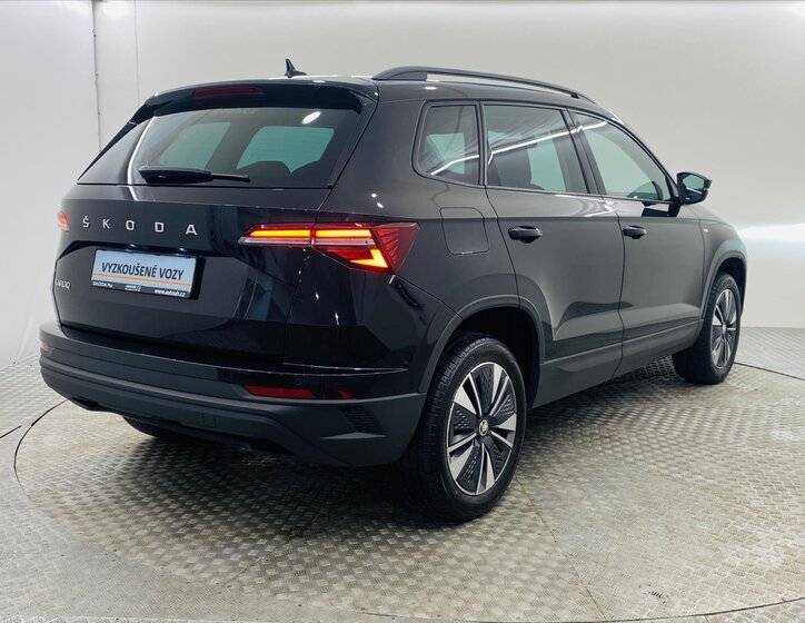 Škoda Karoq SUV 1,5 l 110 kw